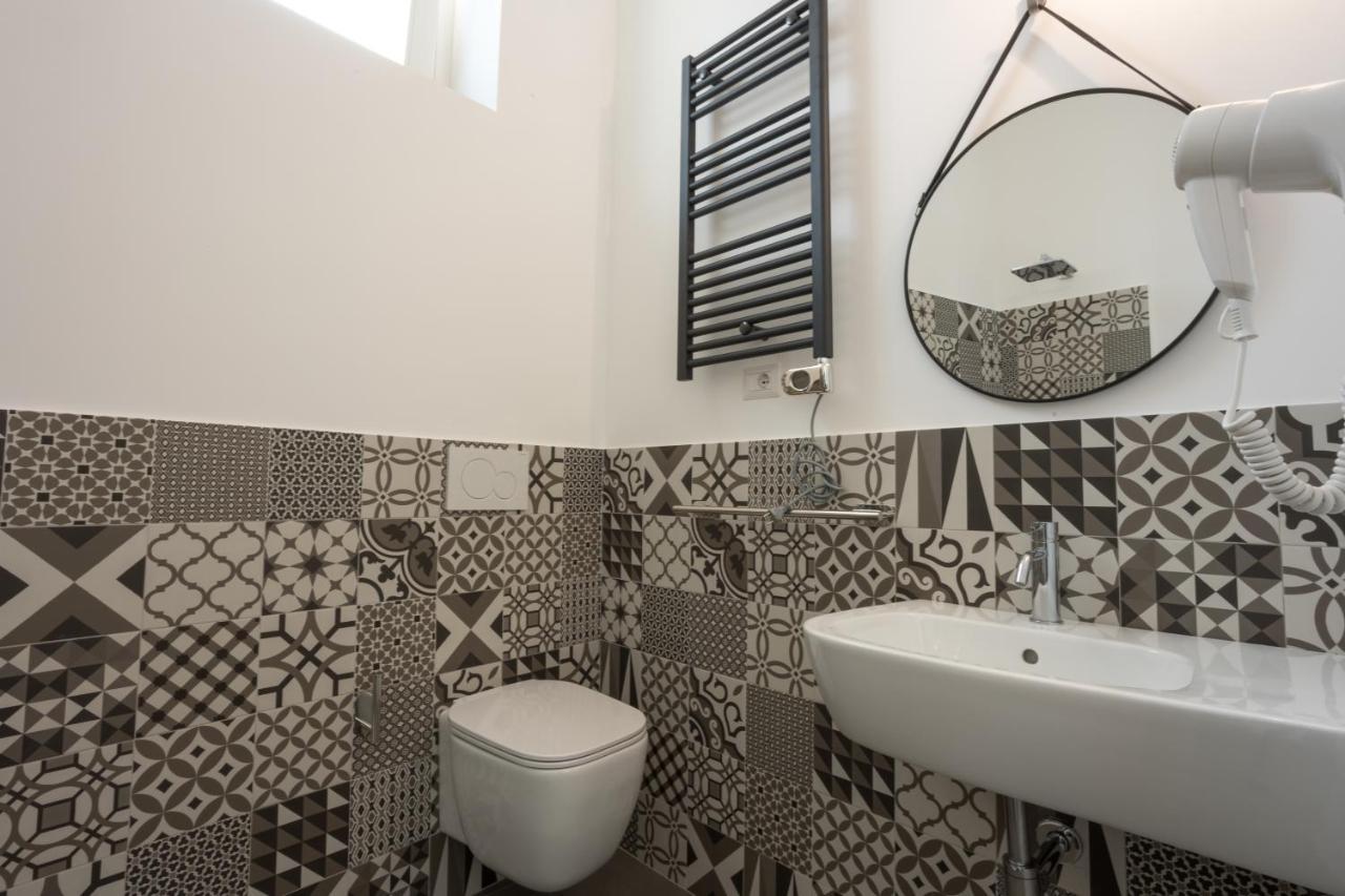 Fico - Finestra Contemporanea Hotel Ragusa Luaran gambar